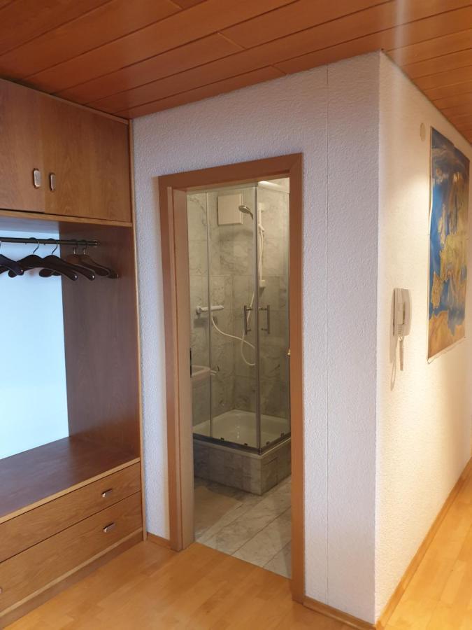 Wohnung Fuer 4 Personen, 2 Schlafzimmer, 2 Parkplaetze, Wlan Costanza Esterno foto
