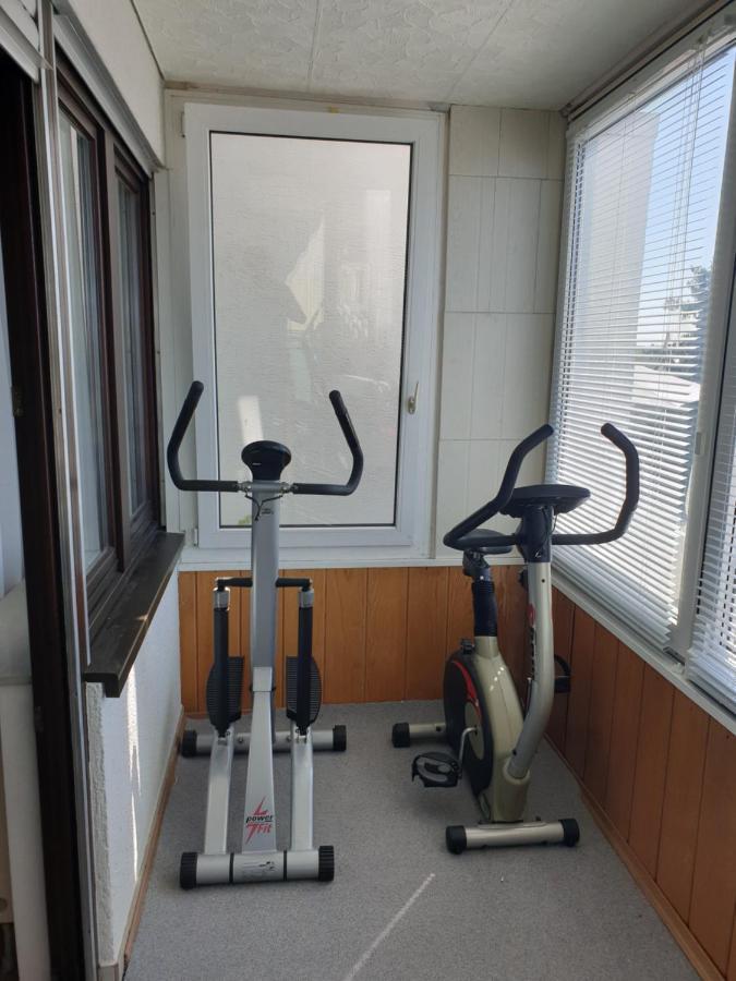 Wohnung Fuer 4 Personen, 2 Schlafzimmer, 2 Parkplaetze, Wlan Costanza Esterno foto
